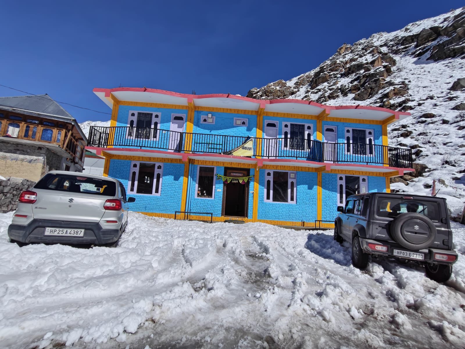 Madhurvi Bakers & Homestay