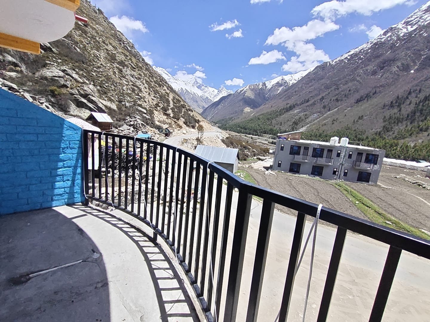Deluxe Room with Balcony View
