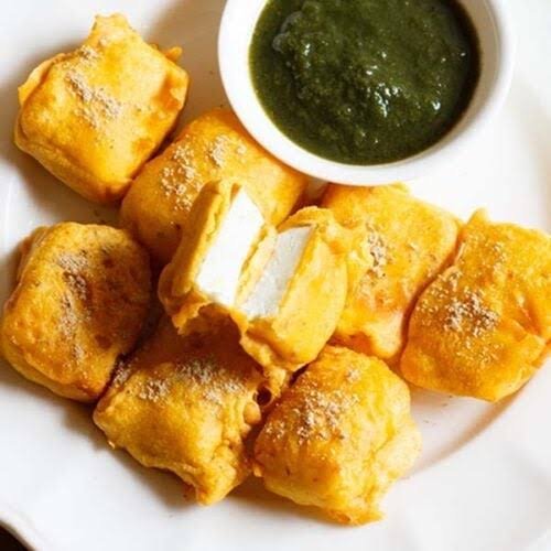 Mix Veg Pakora / Paneer Pakora