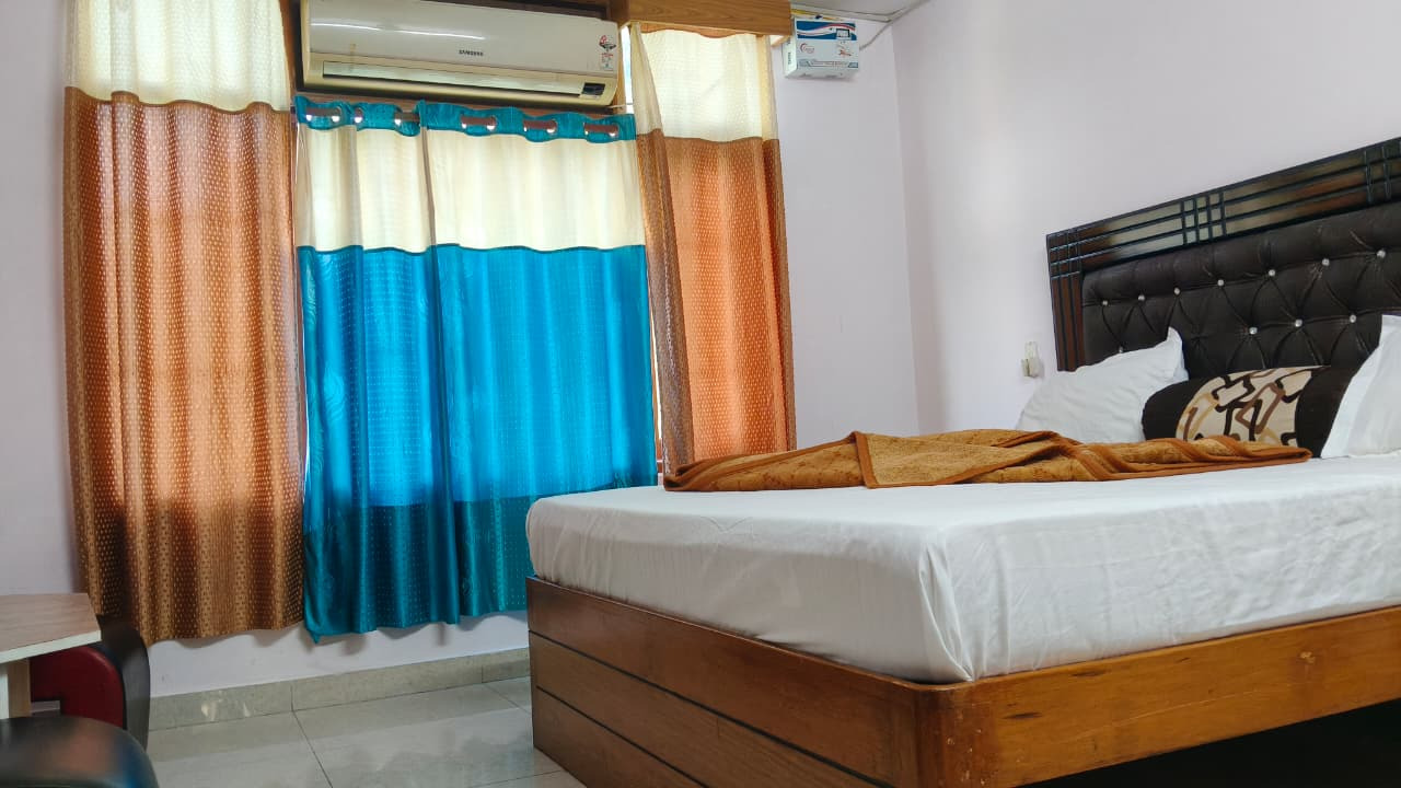Super Deluxe Room